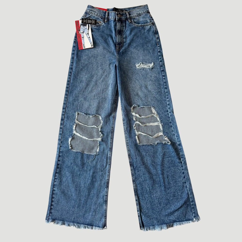 BBJ Boom Boom High Rise Wide Leg Distressed Jeans stretch 3/26 NWT grunge